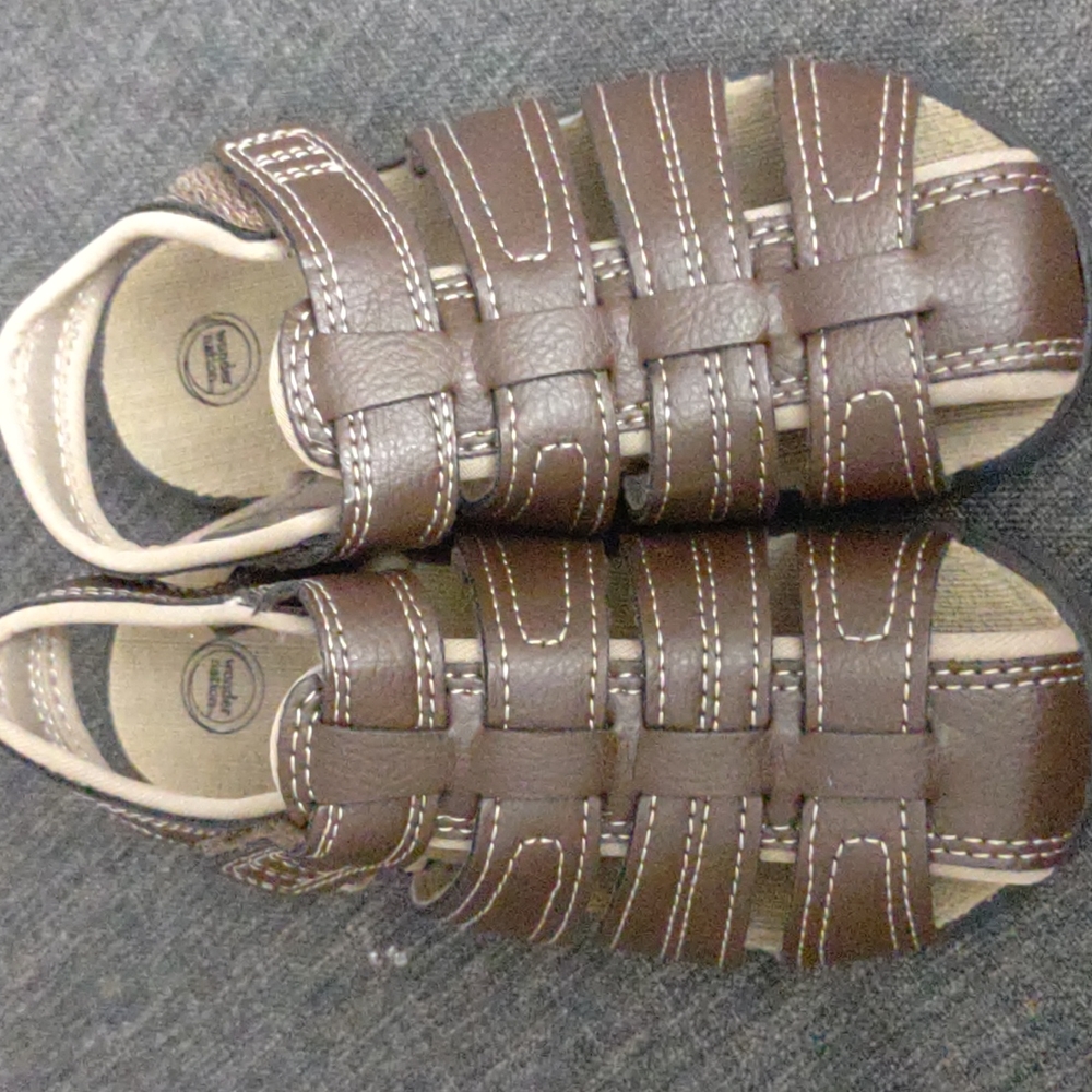 Toddler boy wonder nation brown leather sandals sz-11 NWOt